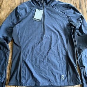 NWT On running shirt.